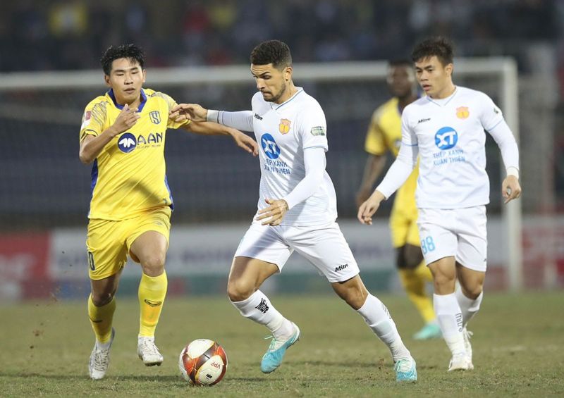 nhan-dinh-slna-vs-nam-dinh-ngay-24-5